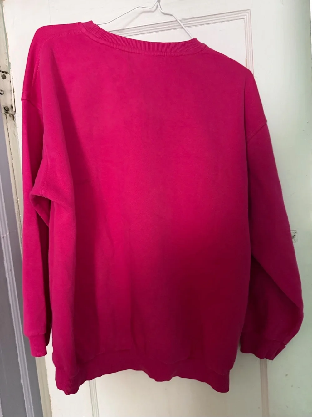 Nike Women's Crewneck Sweatshirt - Hot Pink